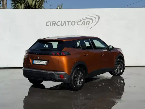 Peugeot e-2008 2021 — foto 3 de 40