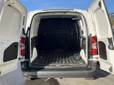 Toyota 2021 - 13950 EUR, 115000 km - AUTO.MOTO.pt - 115000km - foto 24 de 30