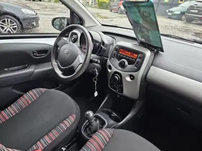 Citroën C1 2017 - 7450 EUR, 65000 km - AUTO.MOTO.pt - 65000km - foto 6 de 9
