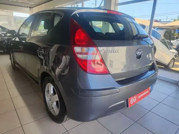 Hyundai i30 2011 - 7250 EUR, 112000 km - AUTO.MOTO.pt - 112000km - foto 34 de 35