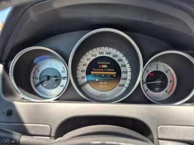 Mercedes-Benz C 220 2012 - 14900 EUR, 290081 km - AUTO.MOTO.pt - 290081km - foto 17 de 36