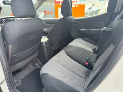 Mitsubishi L200 2019 - 27900 EUR, 174579 km - AUTO.MOTO.pt - 174579km - foto 18 de 19