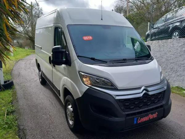 Citroën Jumper 2019 - 18900 EUR, 145680 km - AUTO.MOTO.pt - 145680km - foto 8 de 12