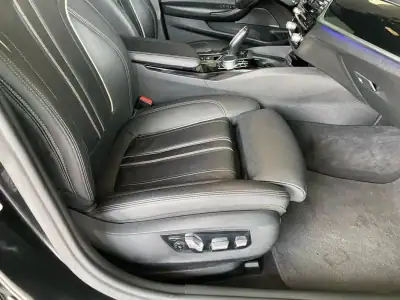 BMW M550d 2017 - 44900 EUR, 138217 km - AUTO.MOTO.pt - 138217km - foto 28 de 55