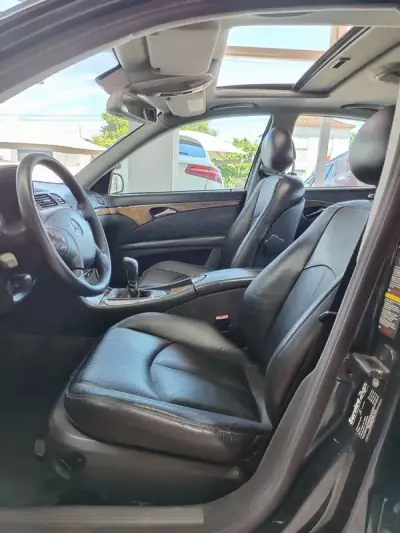 Mercedes-Benz E 220 2003 - 6950 EUR, 378000 km - AUTO.MOTO.pt - 378000km - foto 13 de 38