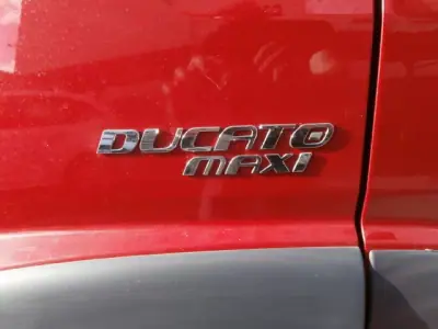 Fiat 2014 - 17000 EUR, 238159 km - AUTO.MOTO.pt - 238159km - foto 9 de 24