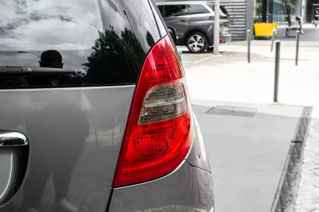 Mercedes-Benz A 160 2009 - 6890 EUR, 111084 km - AUTO.MOTO.pt - 111084km - foto 11 de 34
