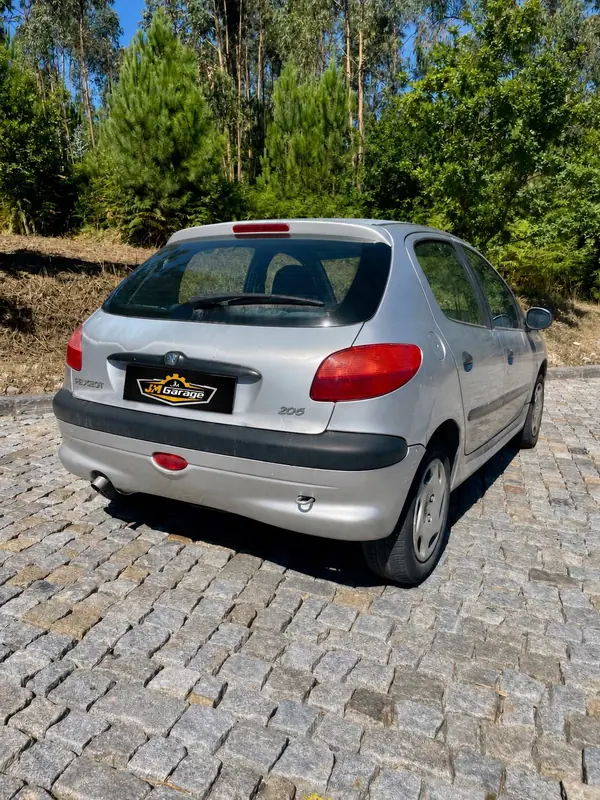 Peugeot 206 2000 - 1900 EUR, 226748 km - 226748km - foto 12 de 12