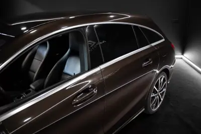 Mercedes-Benz CLA 180 2015 — foto 5 de 17