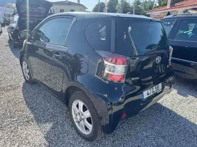 Toyota iQ 2009 - 5990 EUR, 79000 km - 79000km - foto 7 de 8