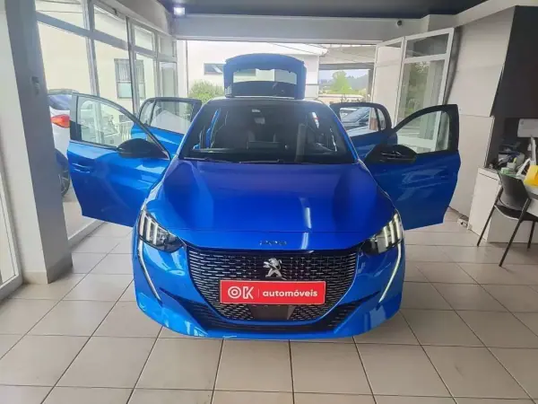 Peugeot 208 2020 - 13750 EUR, 61000 km - AUTO.MOTO.pt - 61000km - foto 17 de 36