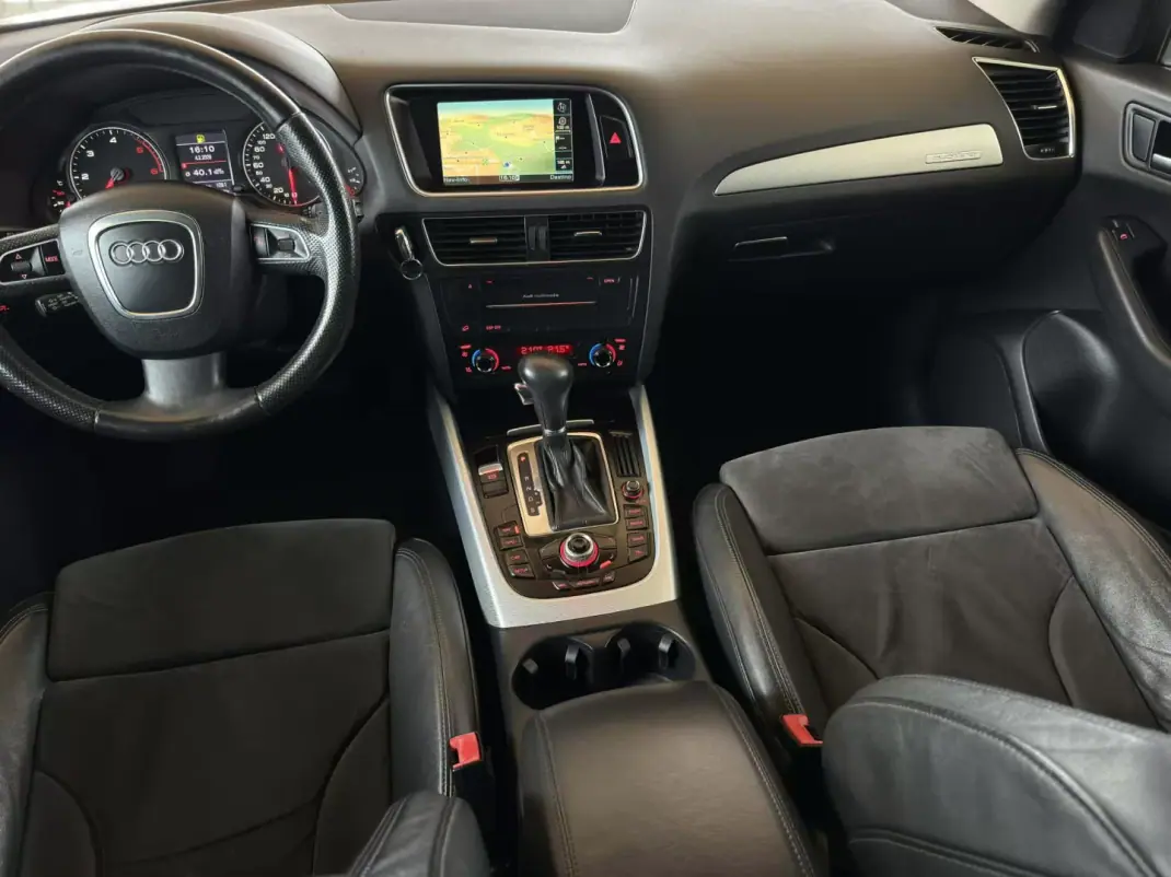Audi Q5 2009 - 13950 EUR, 326842 km - AUTO.MOTO.pt - 326842km - foto 16 de 33