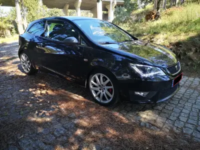 SEAT Ibiza 2014 — foto 2 de 21