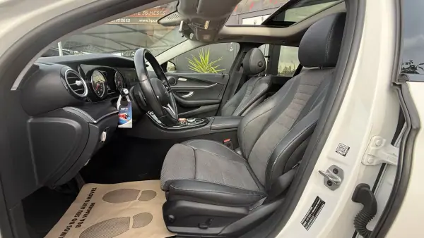 Mercedes-Benz E 300 2019 - 26990 EUR, 147000 km - AUTO.MOTO.pt - 147000km - foto 32 de 41