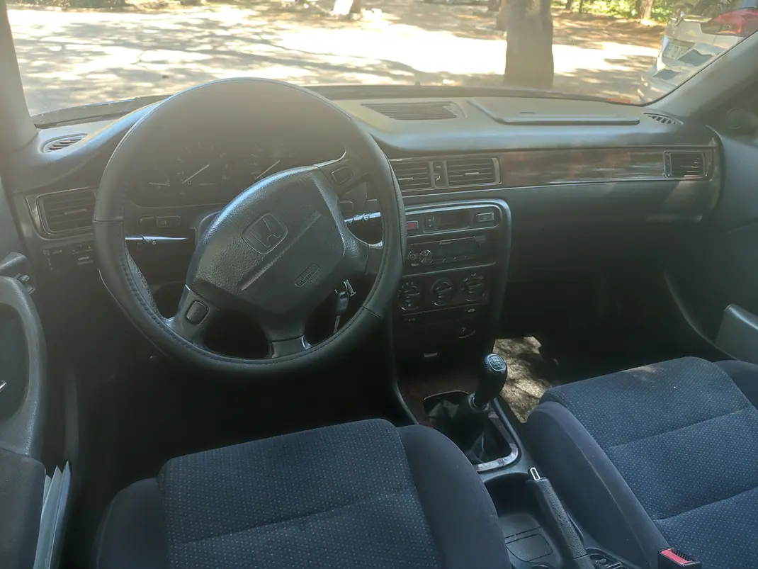 Honda Civic 2000 - 1600 EUR, 249876 km - AUTO.MOTO.pt - 249876km - foto 3 de 15