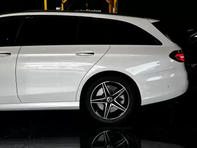 Mercedes-Benz E 300 2019 - 33490 EUR, 105000 km - AUTO.MOTO.pt - 105000km - foto 11 de 46