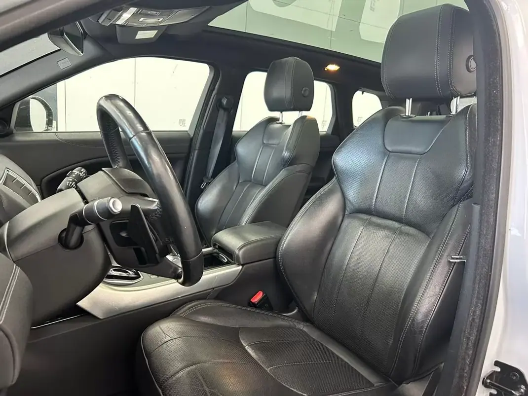 Land Rover Range Rover Evoque 2018 - 20900 EUR, 163690 km - AUTO.MOTO.pt - 163690km - foto 9 de 12