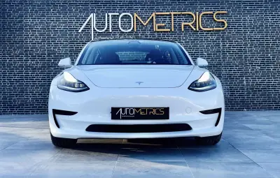 Tesla Model 3 2019 - 24490 EUR, 112000 km - 112000km - foto 10 de 16