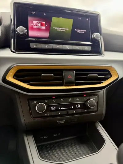 SEAT Ibiza 2023 - 14950 EUR, 75000 km - AUTO.MOTO.pt - 75000km - foto 21 de 23