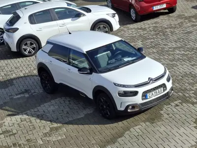 Citroën C4 Cactus 2019 - 15500 EUR, 56000 km - AUTO.MOTO.pt - 56000km - foto 12 de 26