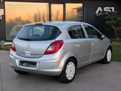Opel Corsa 2007 - 2350 EUR, 213920 km - AUTO.MOTO.pt - 213920km - foto 6 de 18
