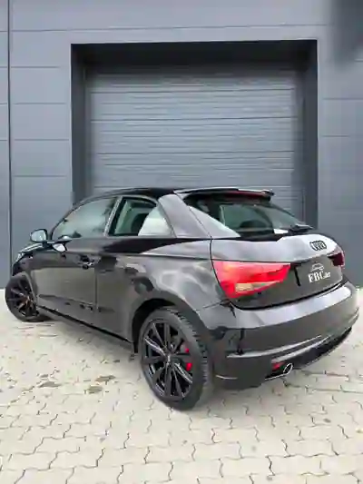 Audi A1 2014 - 14790 EUR, 84000 km - AUTO.MOTO.pt - 84000km - foto 7 de 10