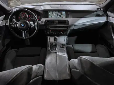 BMW 520 2012 - 18900 EUR, 219464 km - AUTO.MOTO.pt - 219464km - foto 7 de 23