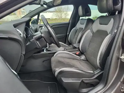 DS DS4 Crossback 2018 - 14700 EUR, 85794 km - AUTO.MOTO.pt - 85794km - foto 9 de 25