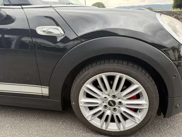 MINI 3 Portas 2016 - 17990 EUR, 130000 km - AUTO.MOTO.pt - 130000km - foto 12 de 30