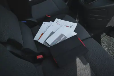 Citroën 2019 - 19880 EUR, 83120 km - AUTO.MOTO.pt - 83120km - foto 20 de 28