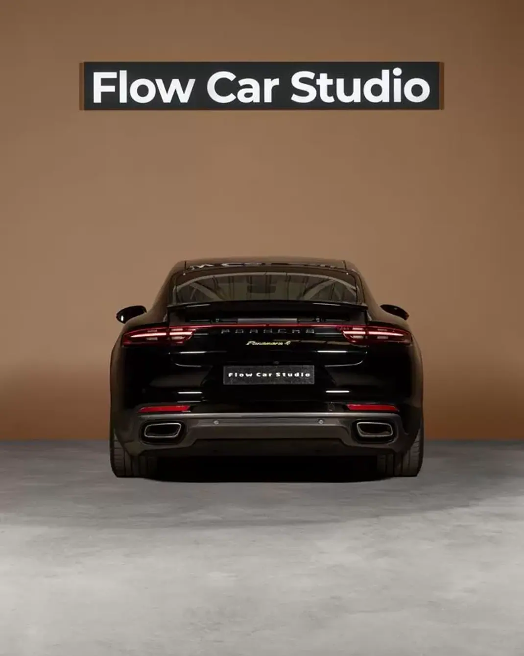 Porsche Panamera 2018 - 67950 EUR, 92000 km - 92000km - foto 30 de 34