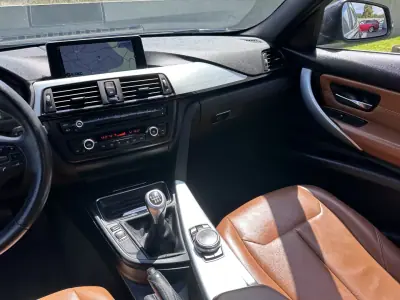 BMW 320 2015 - 14900 EUR, 240000 km - AUTO.MOTO.pt - 240000km - foto 31 de 59