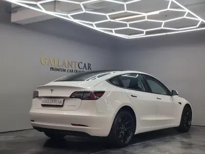 Tesla Model 3 2022 - 30800 EUR, 94100 km - 94100km - foto 8 de 15