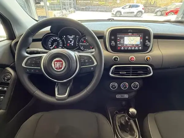 Fiat 500X 2023 - 21900 EUR, 51150 km - AUTO.MOTO.pt - 51150km - foto 3 de 12