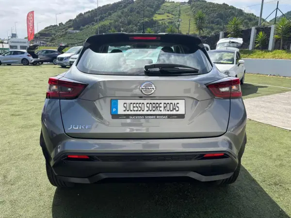 Nissan Juke 2022 - 20990 EUR, 17477 km - AUTO.MOTO.pt - 17477km - foto 6 de 14
