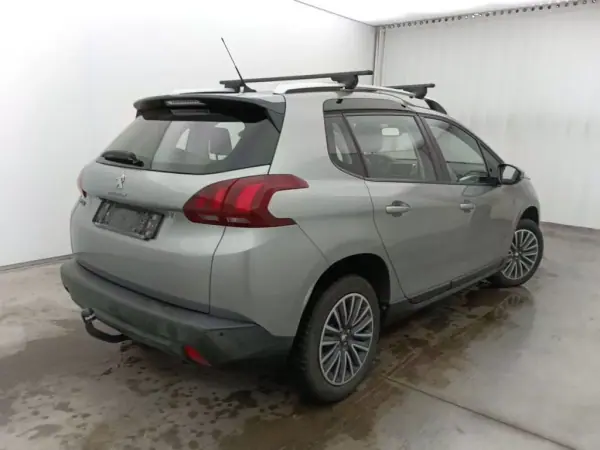 Peugeot 2008 2019 - 10950 EUR, 130085 km - AUTO.MOTO.pt - 130085km - foto 3 de 9
