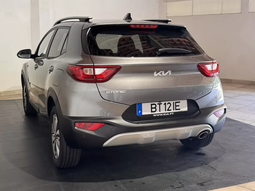 Kia Stonic 2025 - 16990 EUR, 19459 km - AUTO.MOTO.pt - 19459km - foto 7 de 25