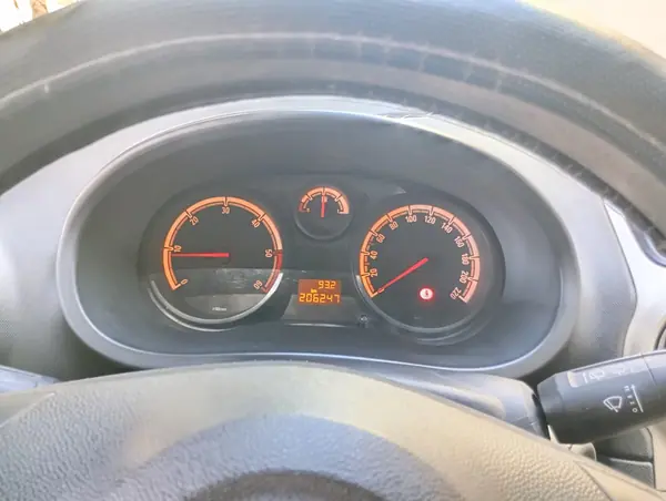 Opel Corsa 1.3 CDTI Van 2009 - 3650 EUR, 206247 km - AUTO.MOTO.pt - 206247km - foto 13 de 13