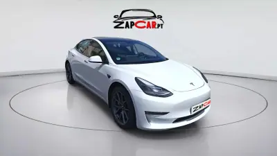 Tesla Model 3 2023 - 36900 EUR, 30450 km - 30450km - foto 6 de 15