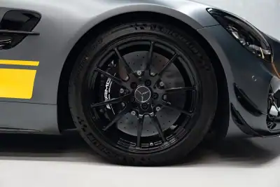 Mercedes-Benz AMG GT 2020 - 279950 EUR, 12000 km - AUTO.MOTO.pt - 12000km - foto 10 de 60