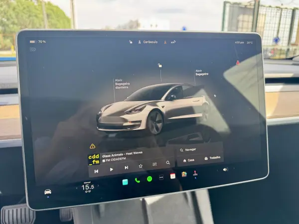 Tesla Model 3 2022 - 28690 EUR, 82305 km - AUTO.MOTO.pt - 82305km - foto 13 de 31