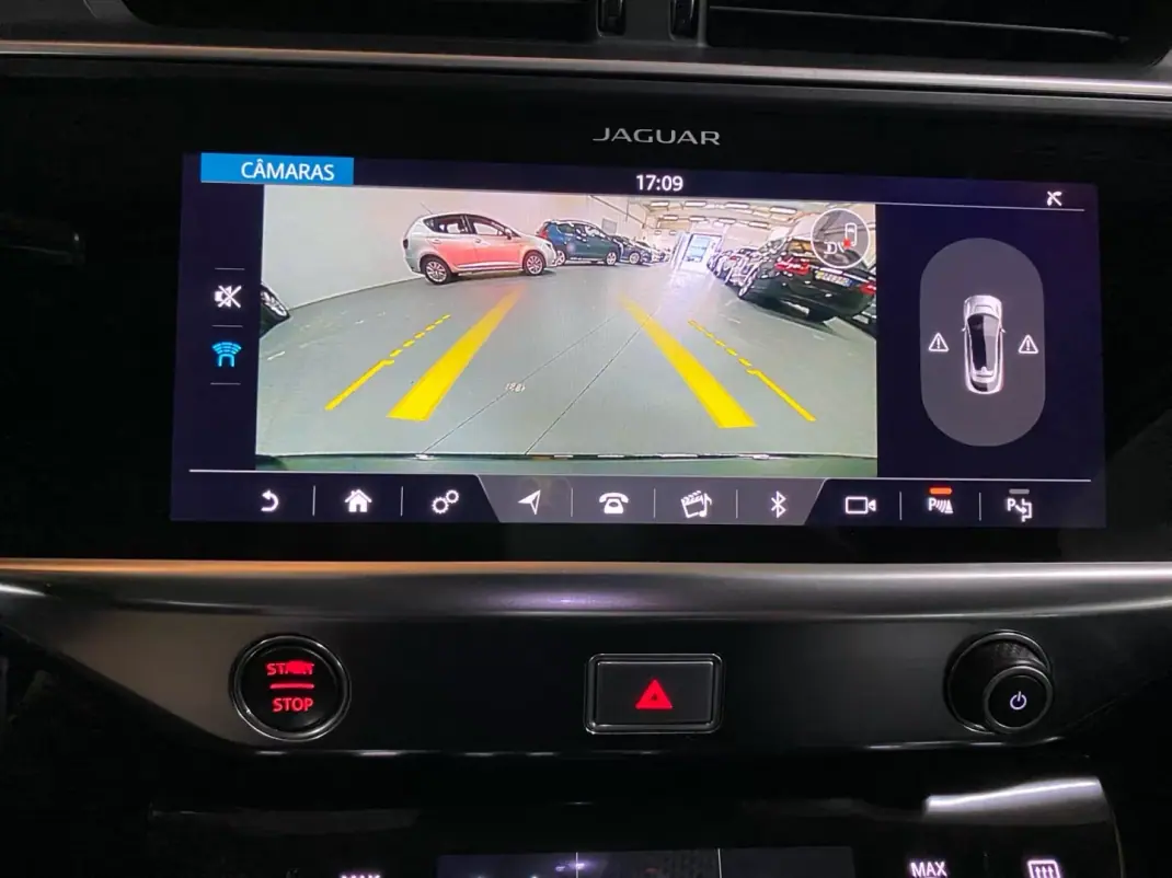 Jaguar I-Pace 2020 - 29950 EUR, 57940 km - AUTO.MOTO.pt - 57940km - foto 12 de 20