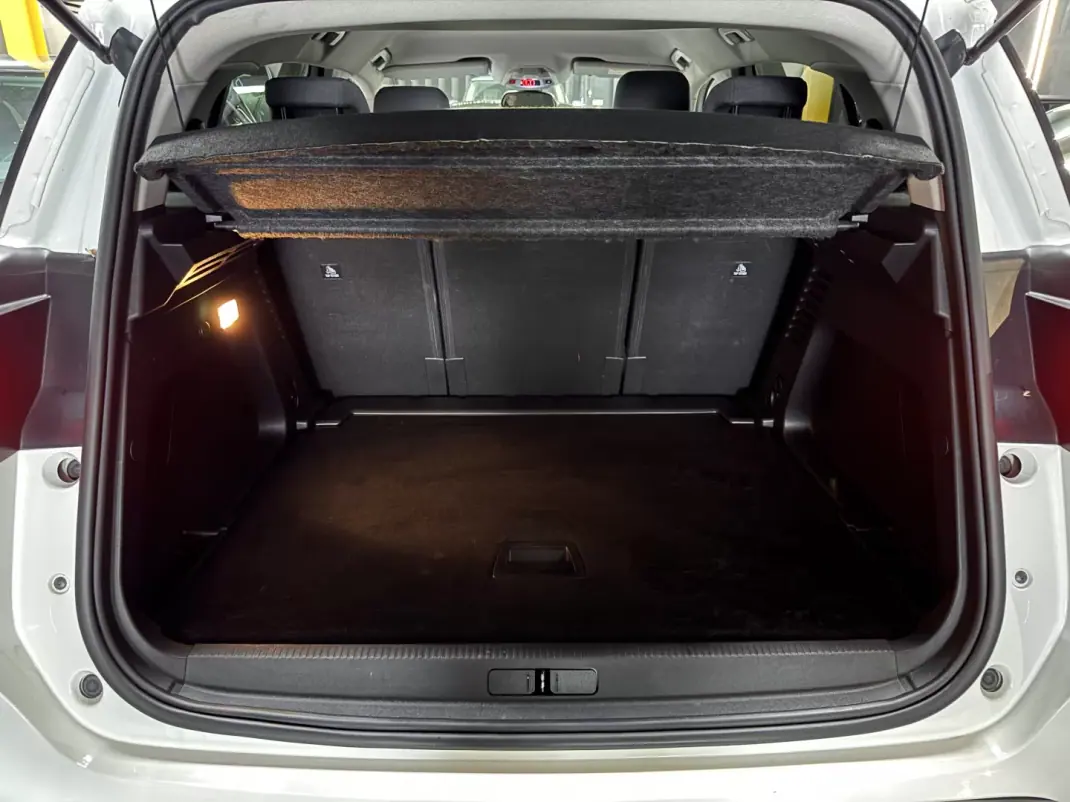 Citroën C5 Aircross 2021 - 20990 EUR, 155900 km - AUTO.MOTO.pt - 155900km - foto 34 de 37