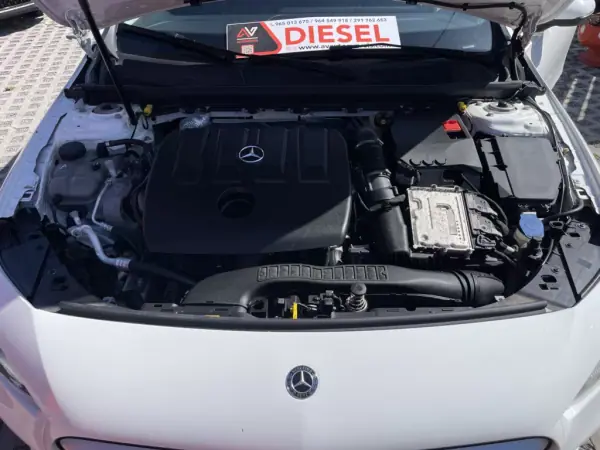 Mercedes-Benz A 180 2018 - 20950 EUR, 168400 km - AUTO.MOTO.pt - 168400km - foto 12 de 12