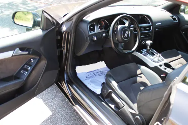 Audi A5 Cabrio 2013 - 19400 EUR, 190000 km - 190000km - foto 15 de 34