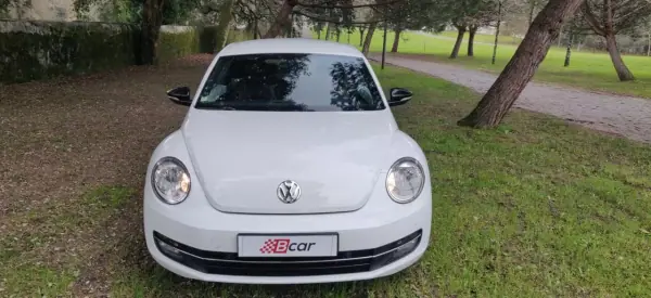 Volkswagen New Beetle 2011 - 17499 EUR, 163800 km - AUTO.MOTO.pt - 163800km - foto 5 de 41