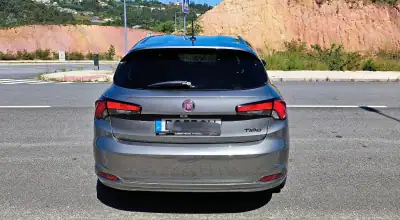 Fiat Tipo 2018 - 11990 EUR, 129363 km - AUTO.MOTO.pt - 129363km - foto 4 de 15