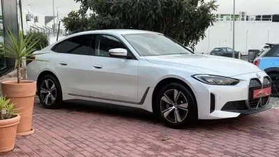 BMW i4 2022 - 1 EUR, 103000 km - AUTO.MOTO.pt - 103000km - foto 13 de 46