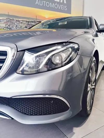Mercedes-Benz E 220 2017 - 21990 EUR, 249791 km - AUTO.MOTO.pt - 249791km - foto 10 de 23