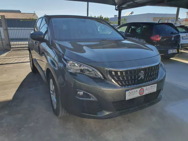 Peugeot 3008 2019 - 17980 EUR, 80000 km - AUTO.MOTO.pt - 80000km - foto 8 de 26